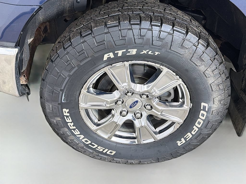 Used 2016 Ford F150 XLT w/ Equipment Group 302A Luxury AWD/4WD image 19
