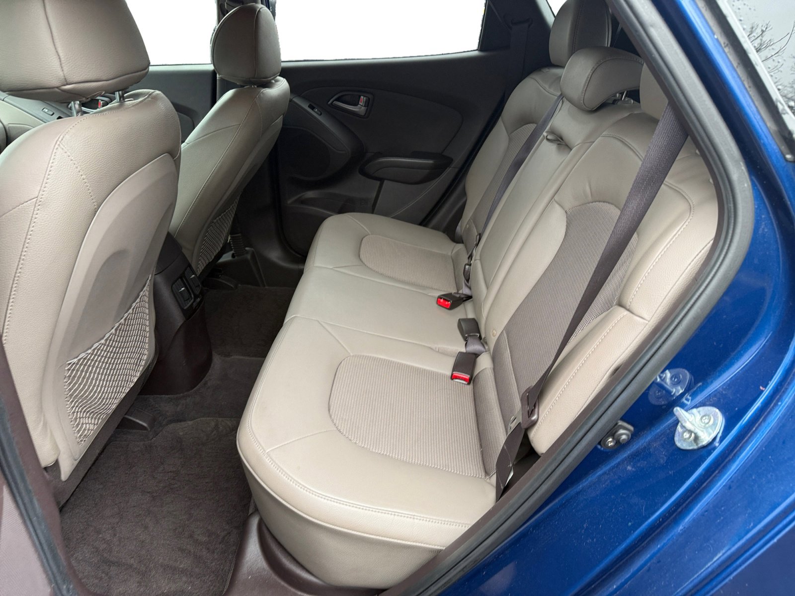 Used 2014 Hyundai Tucson SE image 16