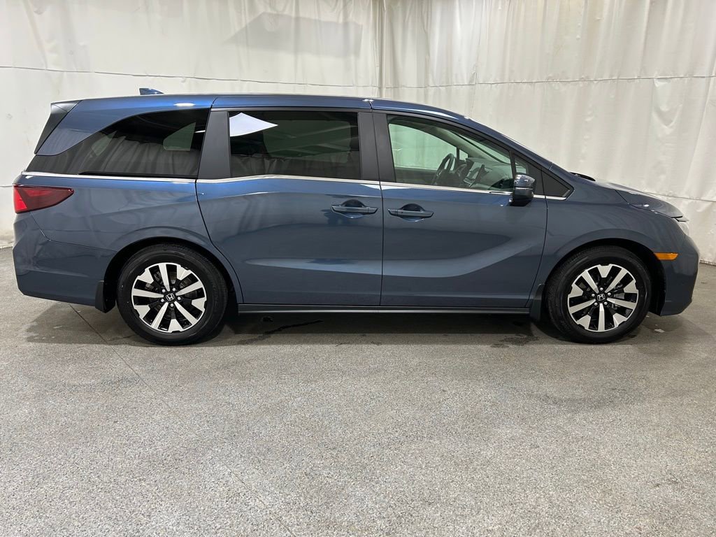 Used 2026 Honda Odyssey EX-L image 10