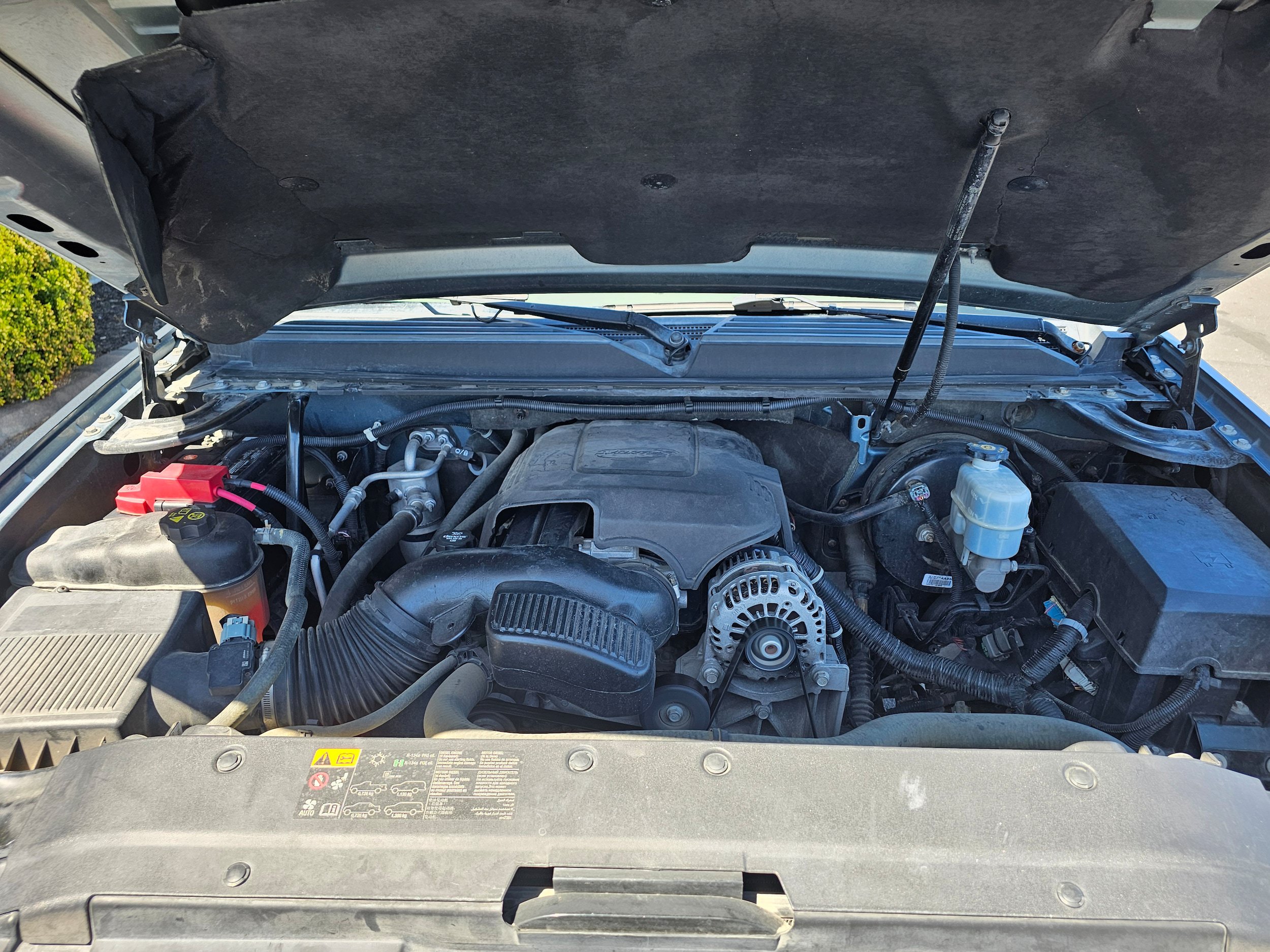 Used 2011 Chevrolet Avalanche LTZ AWD/4WD image 19