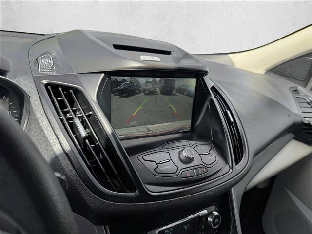Used 2015 Ford Escape SE w/ Equipment Group 201A AWD/4WD image 14
