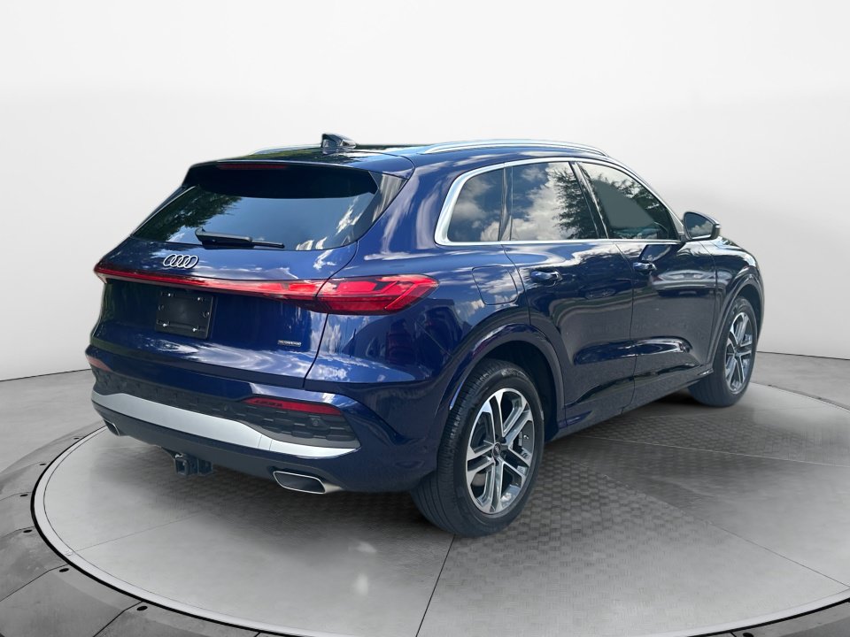 Certified 2025 Audi Q5 Prestige AWD/4WD image 7