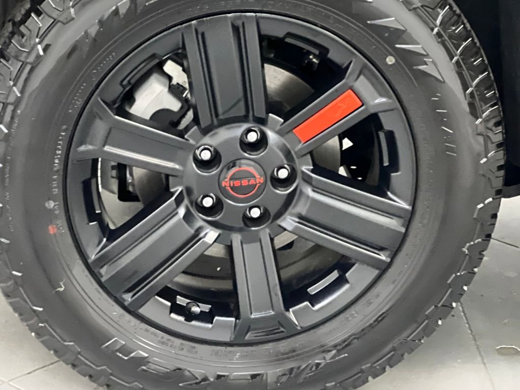 Used 2025 Nissan Rogue SV image 66