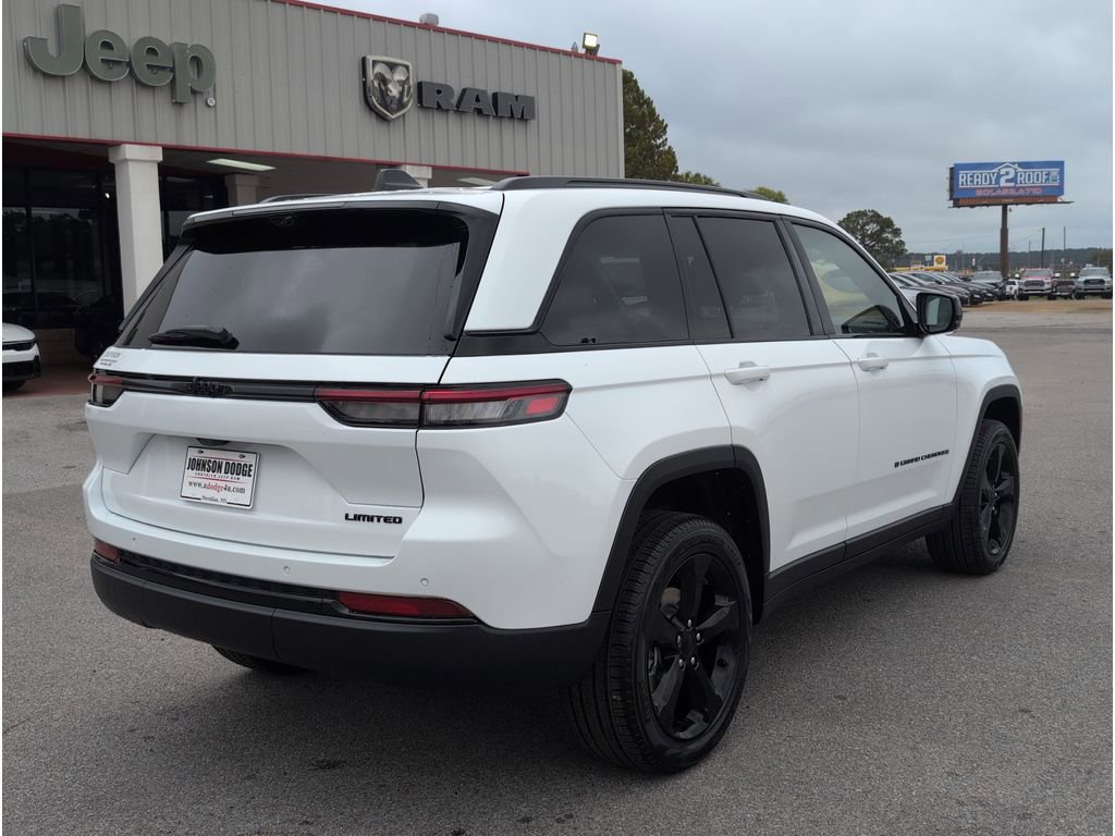 New 2025 Jeep Grand Cherokee Limited w/ Luxury Tech Group II image 5