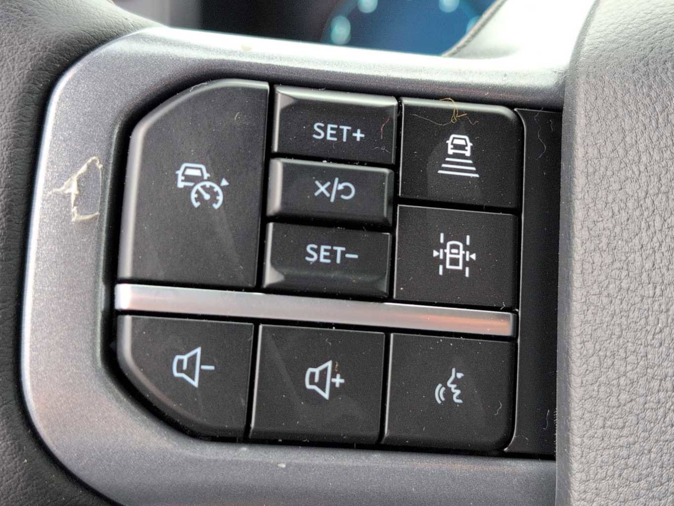 New 2025 Ford F150 XLT w/ Equipment Group 302A MID image 23