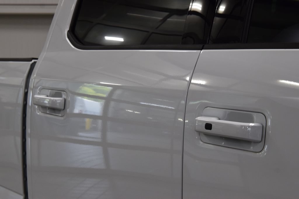Used 2022 Ford F250 Lariat w/ Lariat Ultimate Package AWD/4WD image 21