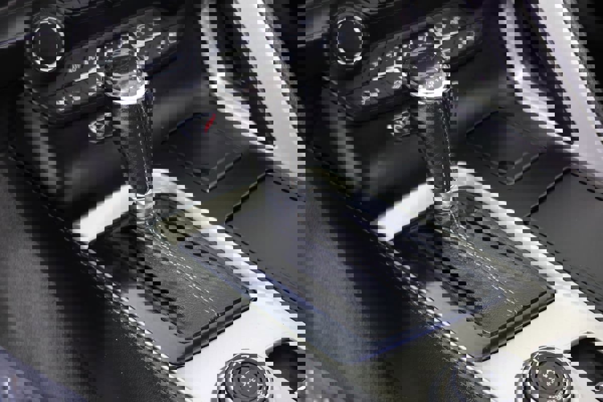 Used 2015 Chevrolet Corvette Stingray Coupe w/ 2LT Preferred Equipment Group image 6