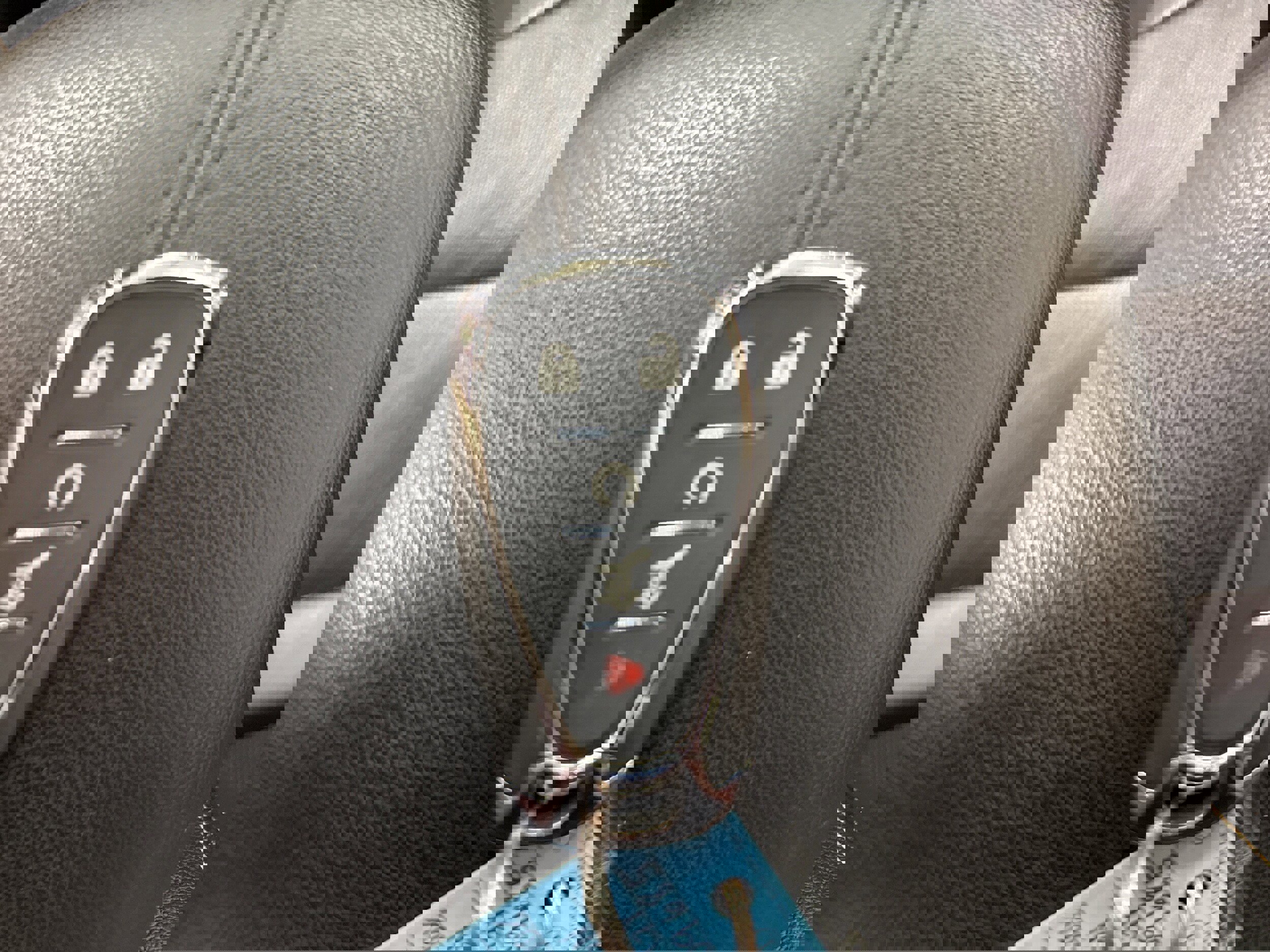 Used 2020 Chevrolet Equinox Premier image 34