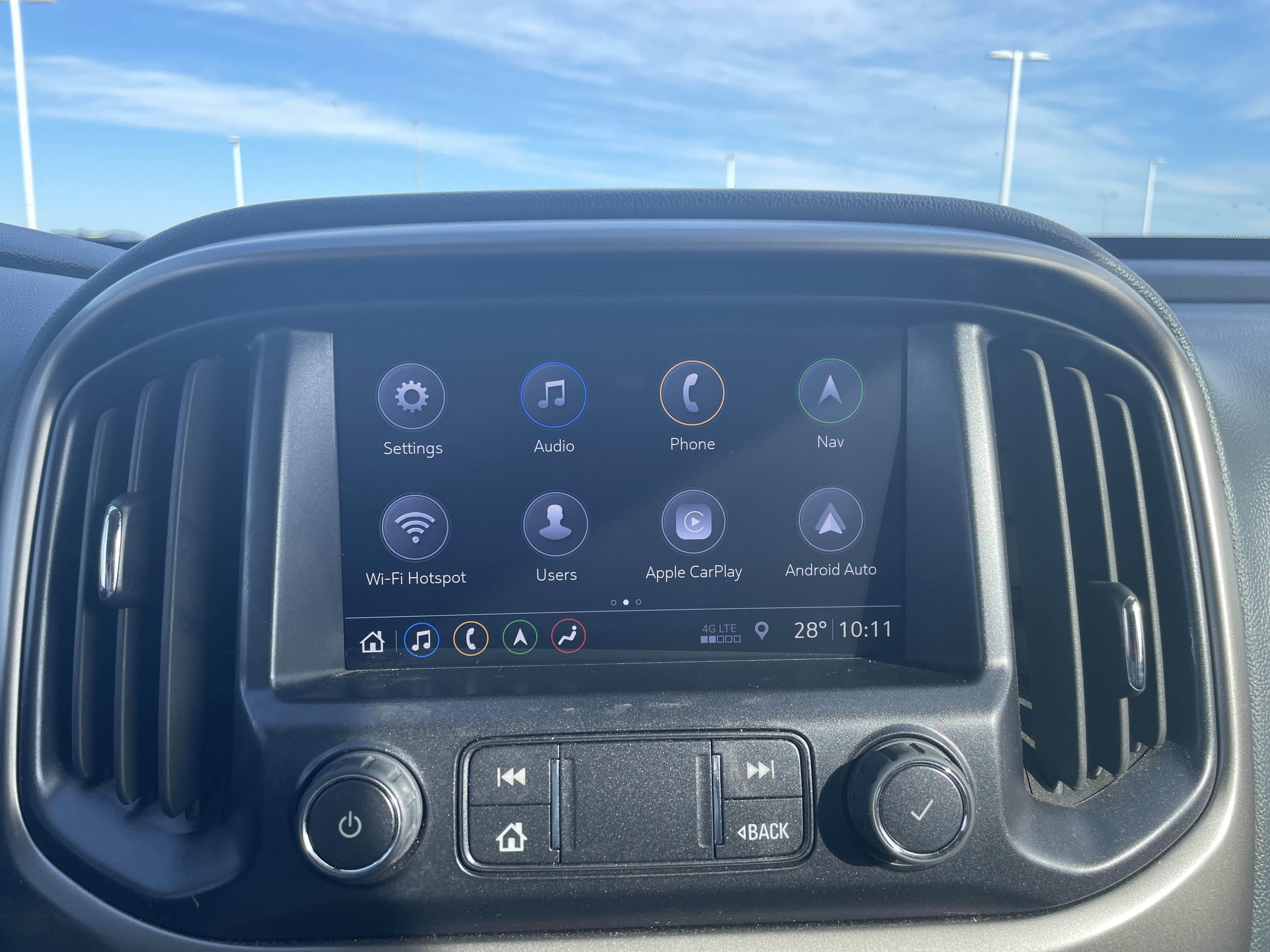 Used 2022 Chevrolet Colorado Z71 w/ Safety Package image 12