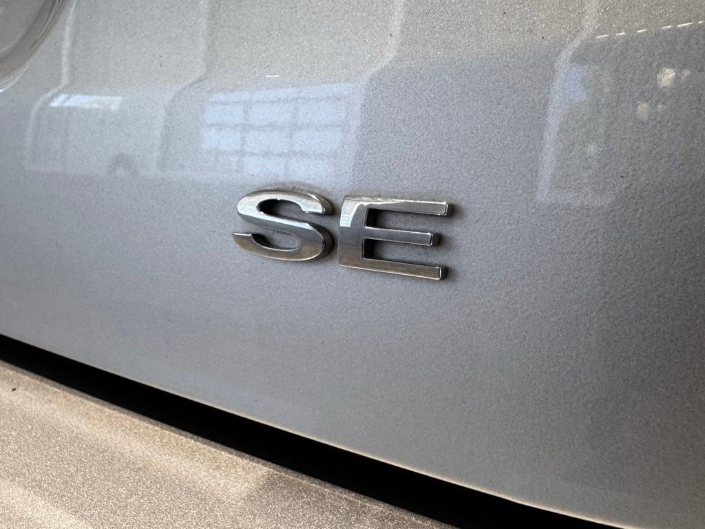 Used 2018 Ford Focus SE FWD image 7