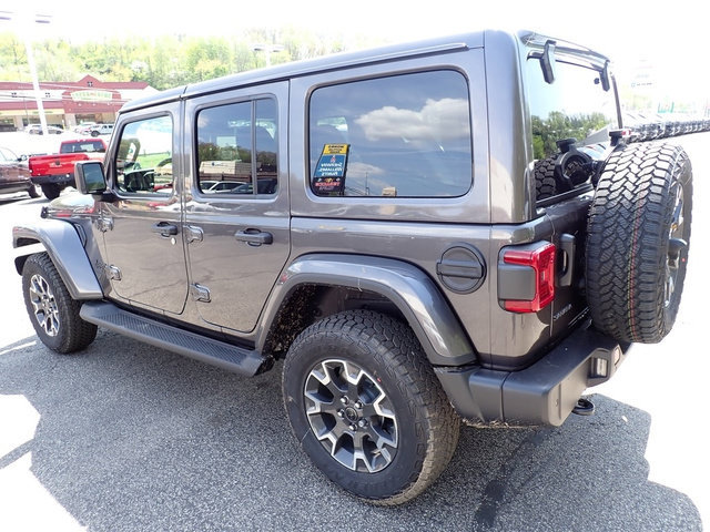 New 2026 Jeep Wrangler Unlimited Sahara AWD/4WD image 3
