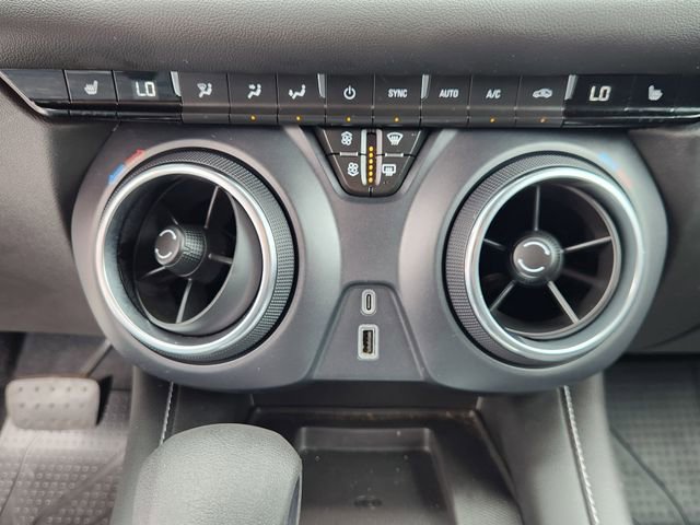 Used 2024 Chevrolet Blazer LT w/ Convenience Package FWD image 18