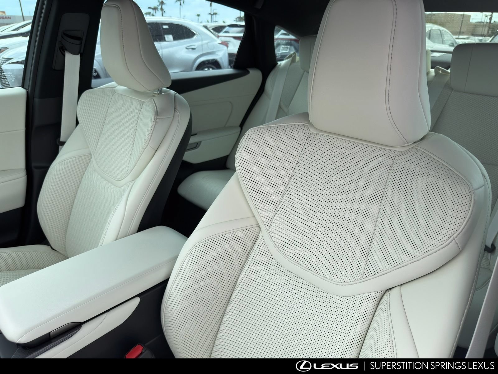 New 2026 Lexus ES 350e w/ Convenience Package FWD image 12