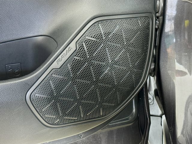 Used 2024 Toyota RAV4 XLE w/ Convenience Package FWD image 21