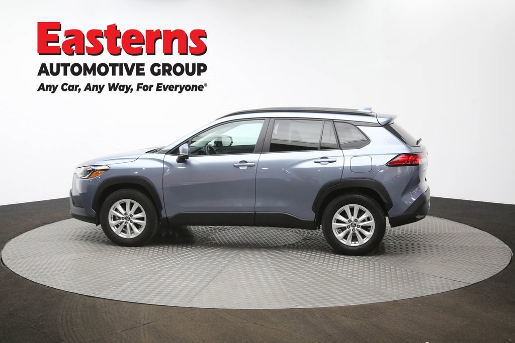 Used 2024 Toyota Corolla Cross LE image 59