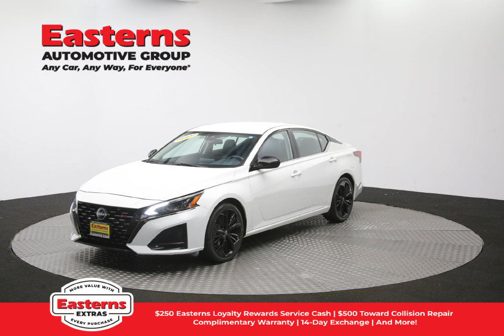 Used 2024 Nissan Altima 2.5 SR FWD image 52