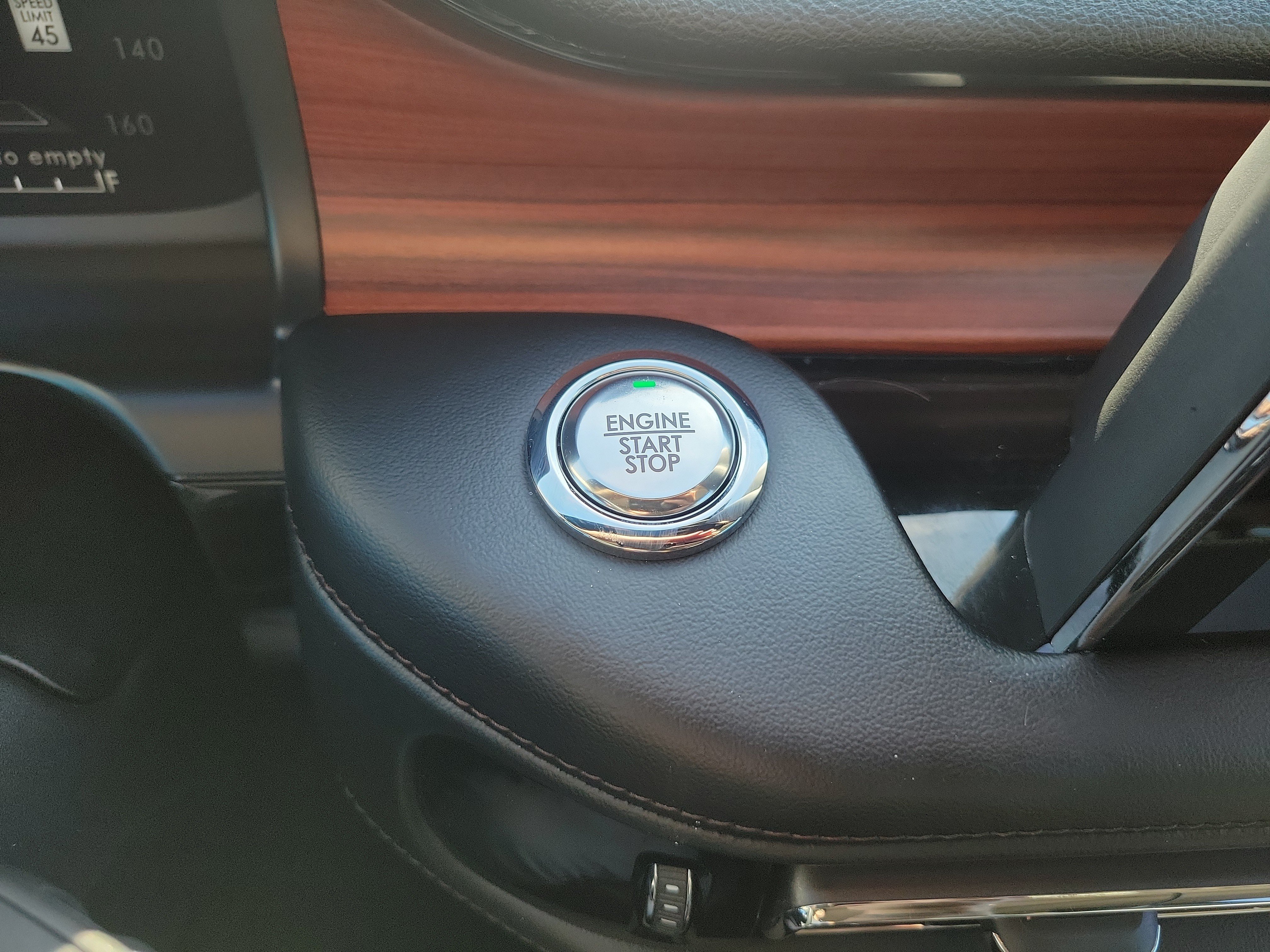 Used 2024 Lincoln Aviator Reserve w/ Equipment Group 201A RWD image 29