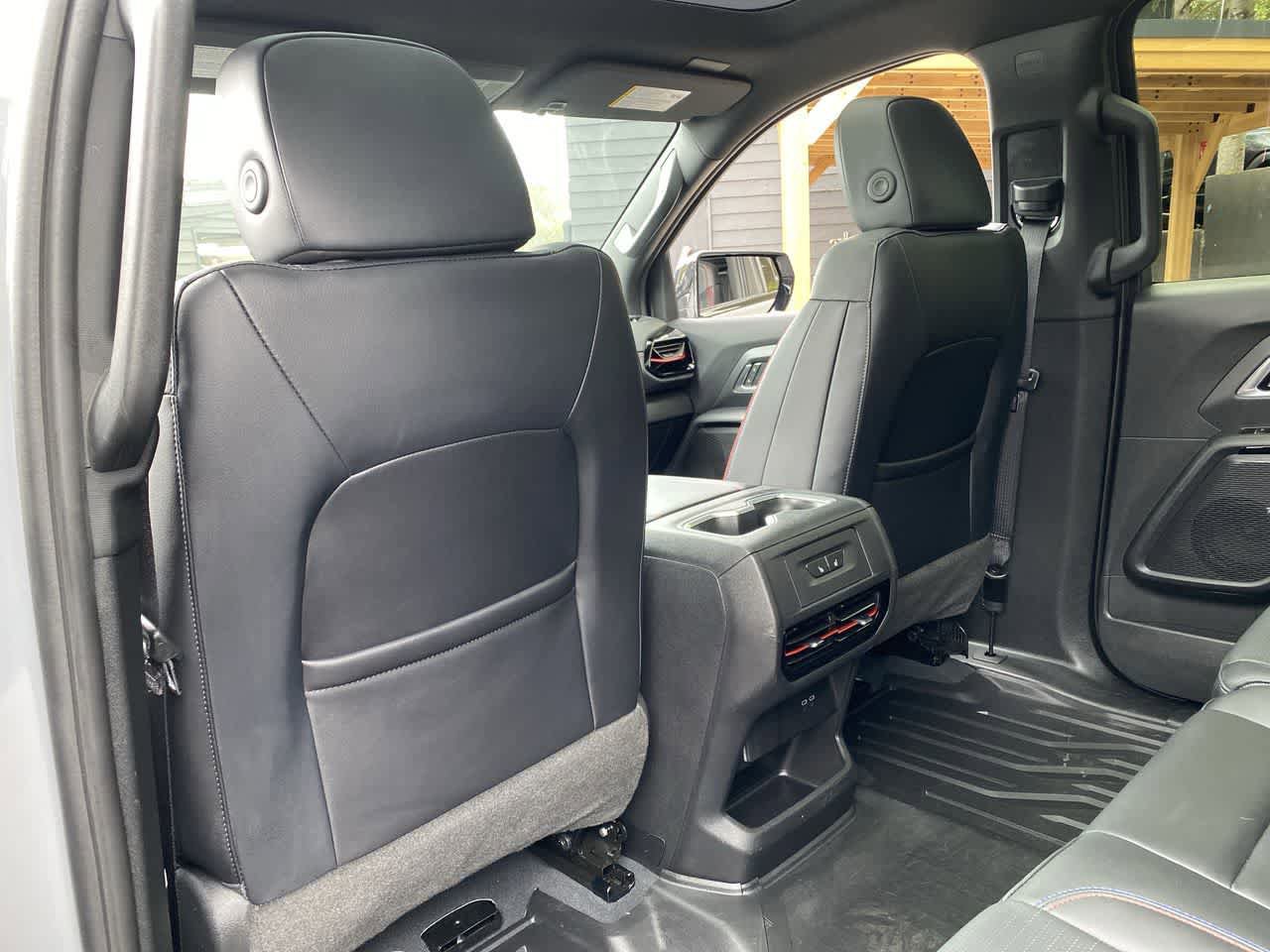 Used 2025 Chevrolet Silverado EV RST AWD/4WD image 15