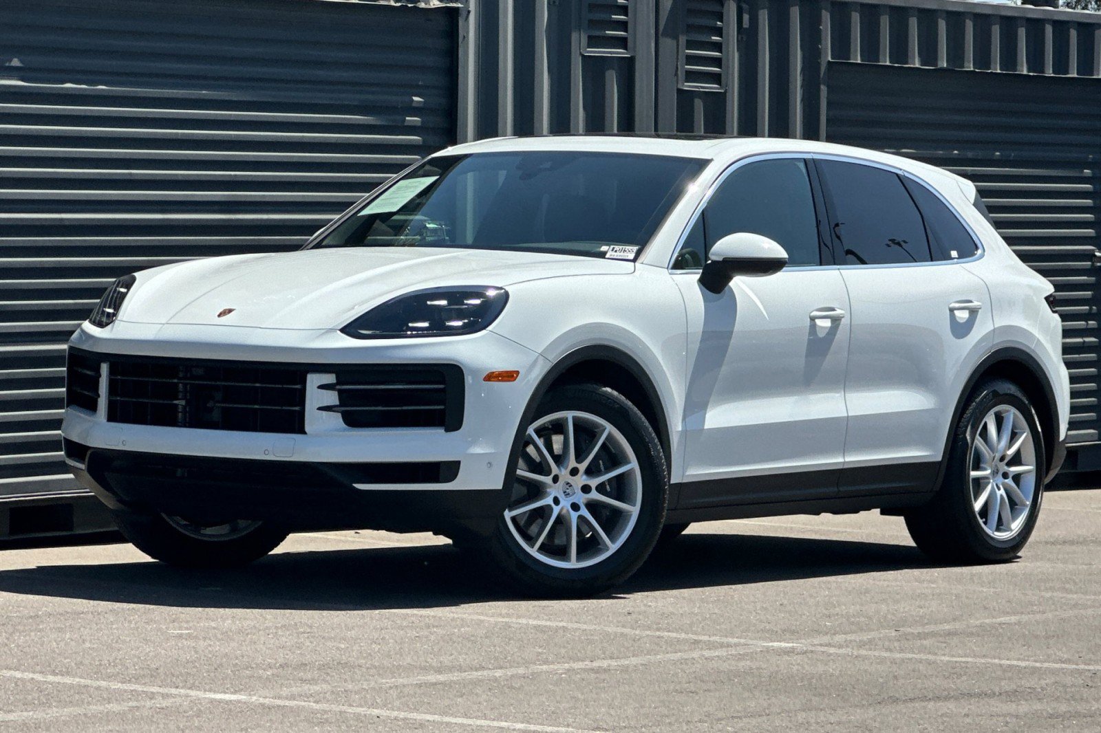Used 2026 Porsche Cayenne image 1