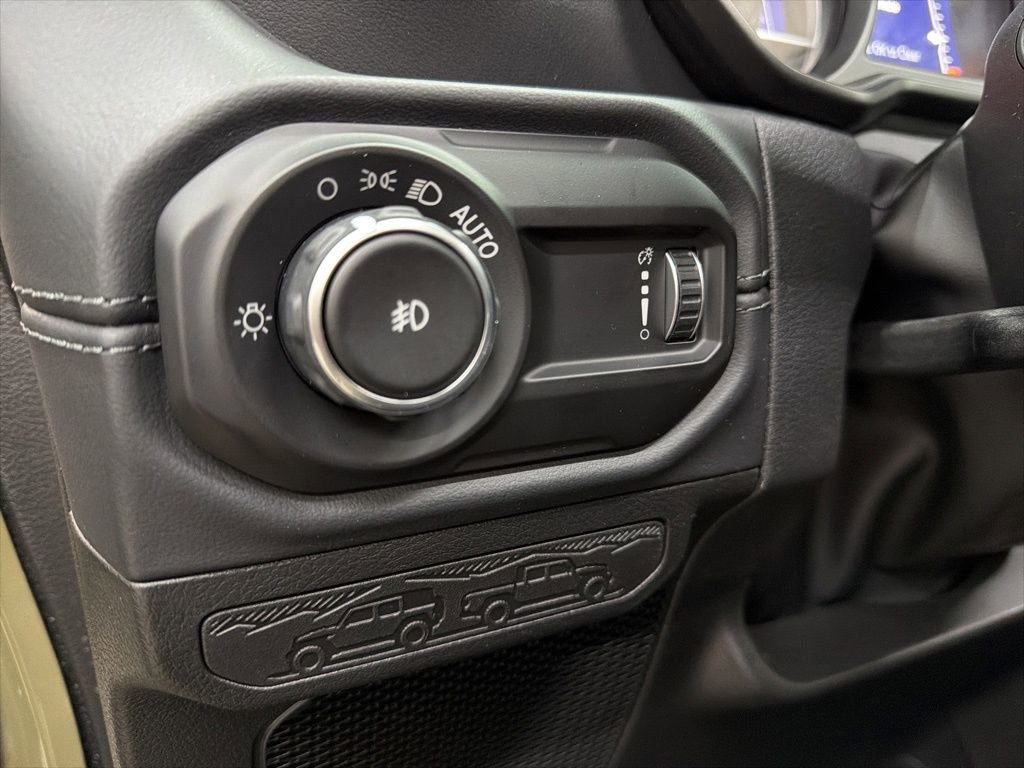 New 2026 Jeep Wrangler Unlimited Sahara AWD/4WD image 50