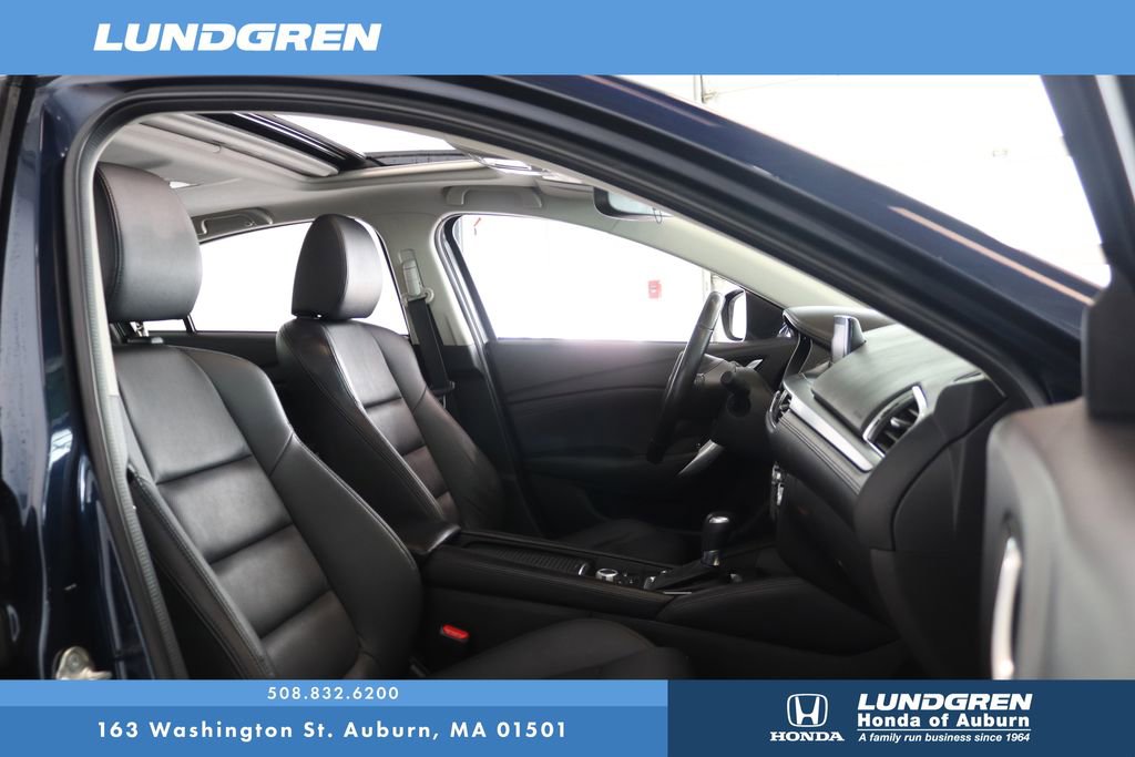 Used 2017 MAZDA MAZDA6 Touring w/ Touring Premium Package FWD image 16