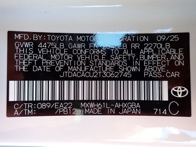 New 2026 Toyota Prius Plug-In Hybrid FWD image 15