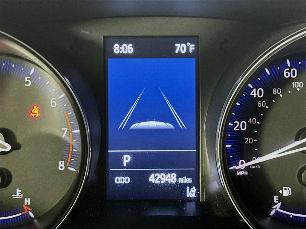 Used 2021 Toyota C-HR XLE image 15