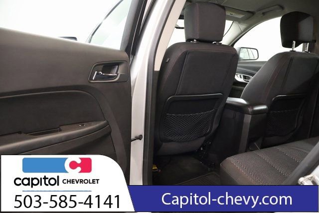 Used 2017 Chevrolet Equinox LS image 25
