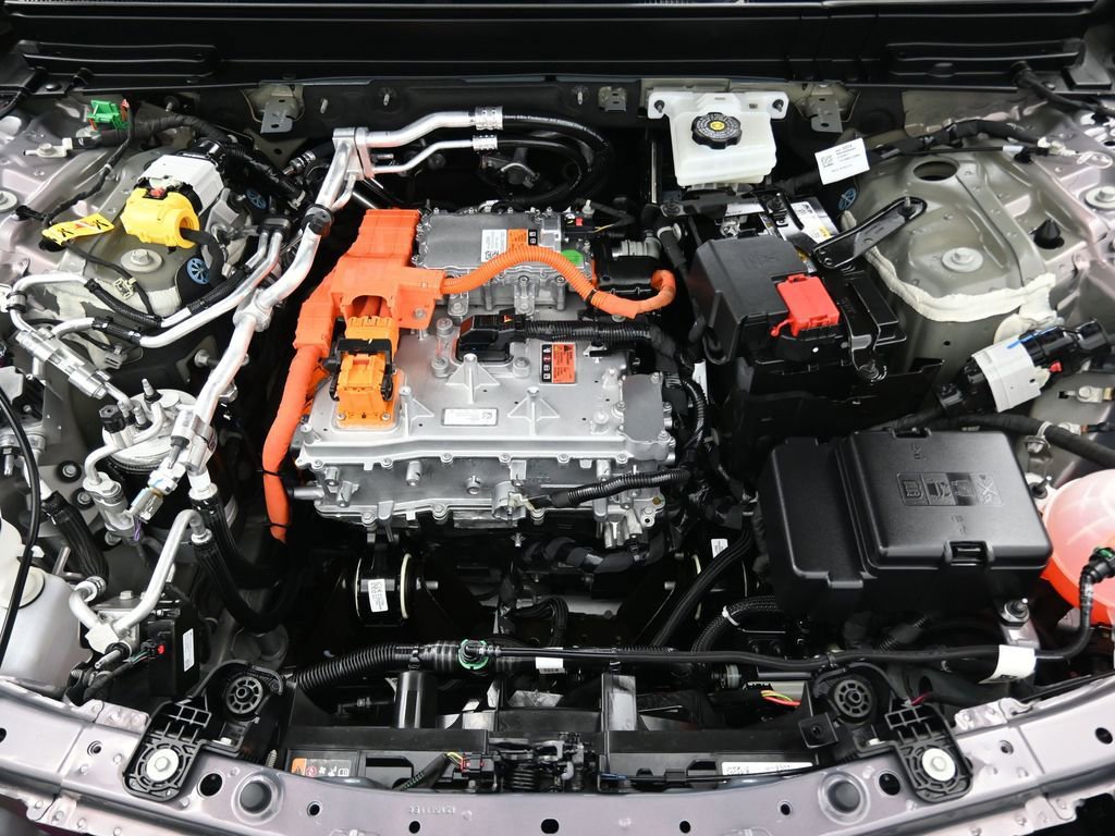 Used 2025 Cadillac Lyriq Luxury image 11