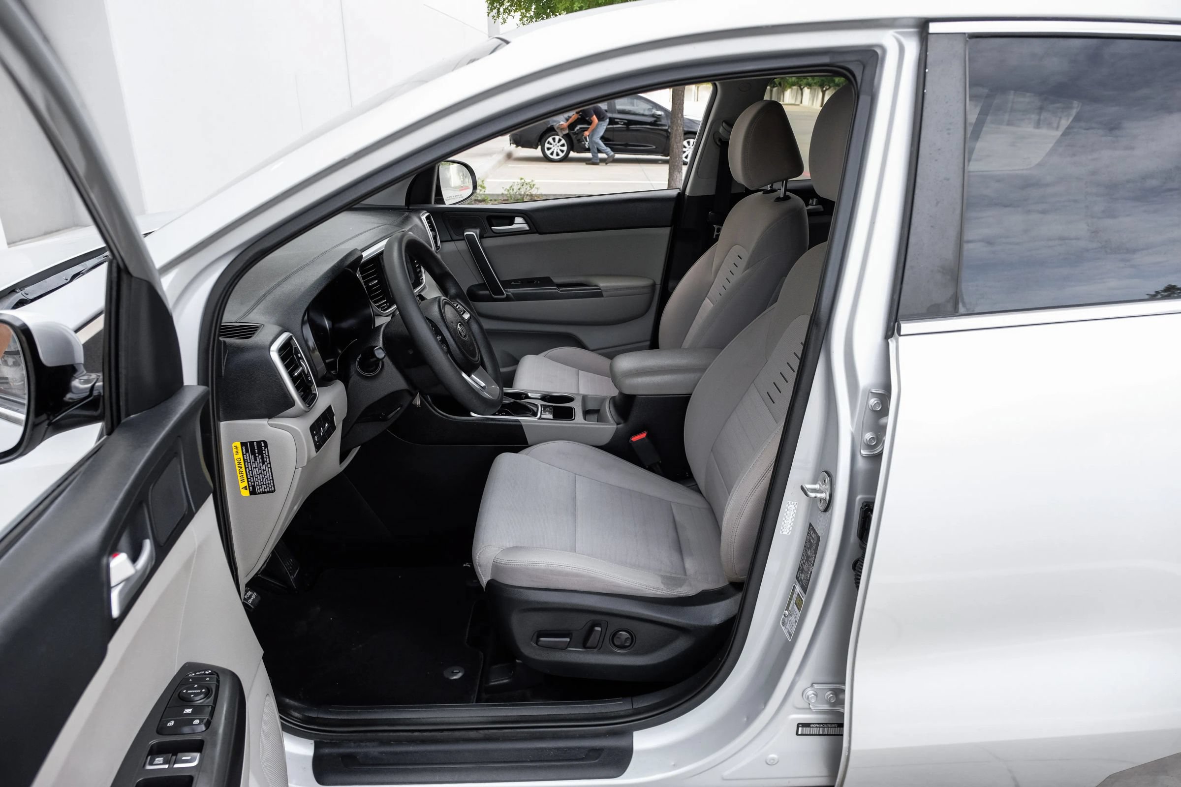 Used 2020 Kia Sportage LX w/ LX Popular Package FWD image 15