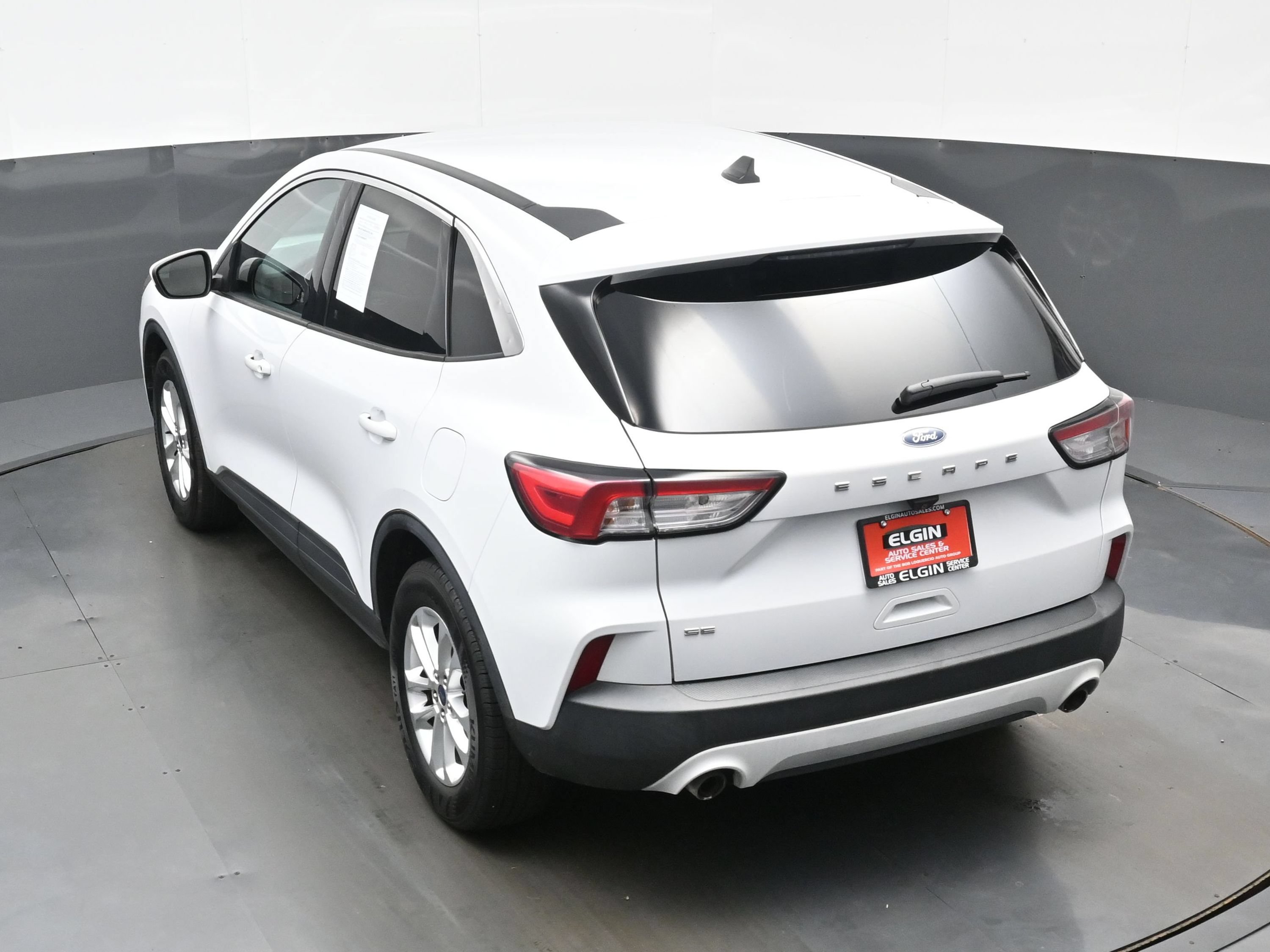 Used 2021 Ford Escape SE w/ Convenience Package FWD image 34