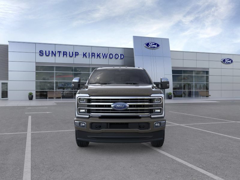New 2026 Ford F250 Platinum w/ Platinum Plus Package AWD/4WD image 8