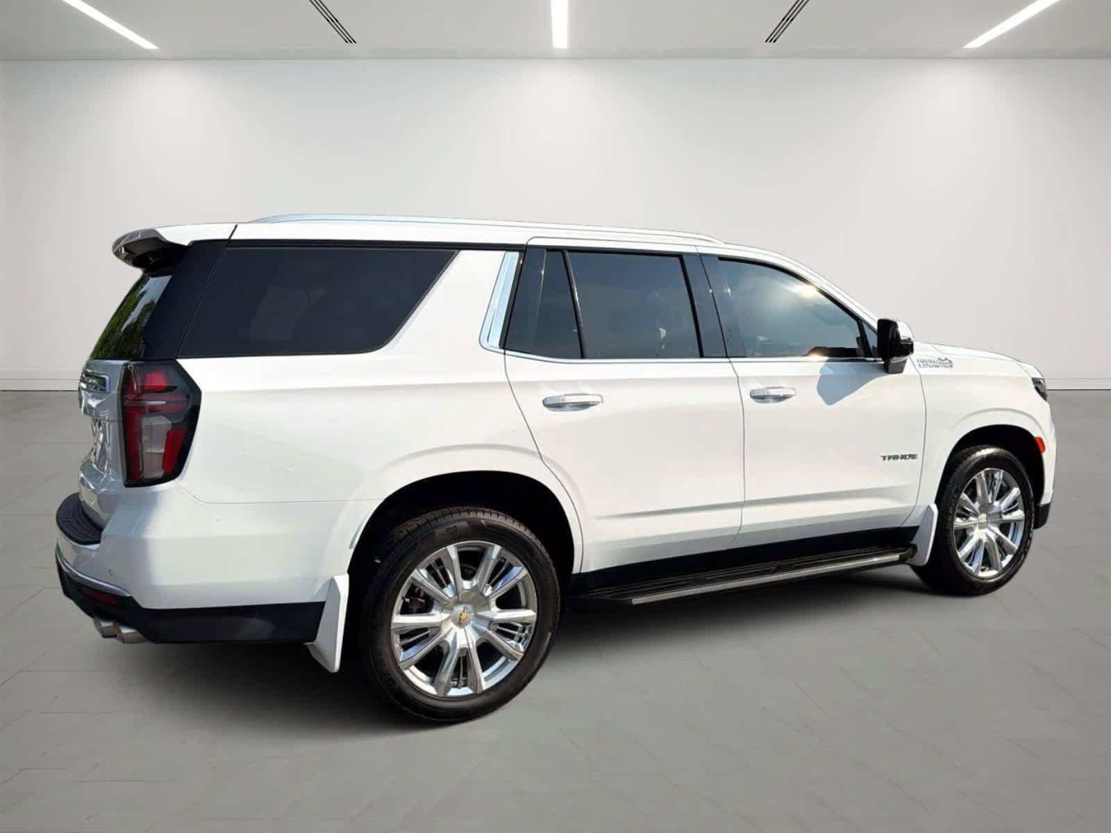 Used 2023 Chevrolet Tahoe High Country w/ Max Trailering Package AWD/4WD image 4
