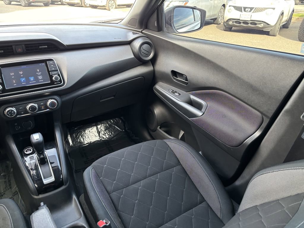 Used 2020 Nissan Kicks S FWD image 22