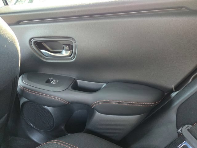 Used 2025 Honda HR-V Sport image 11