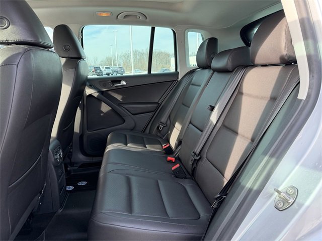 Used 2017 Volkswagen Tiguan Wolfsburg Edition image 15