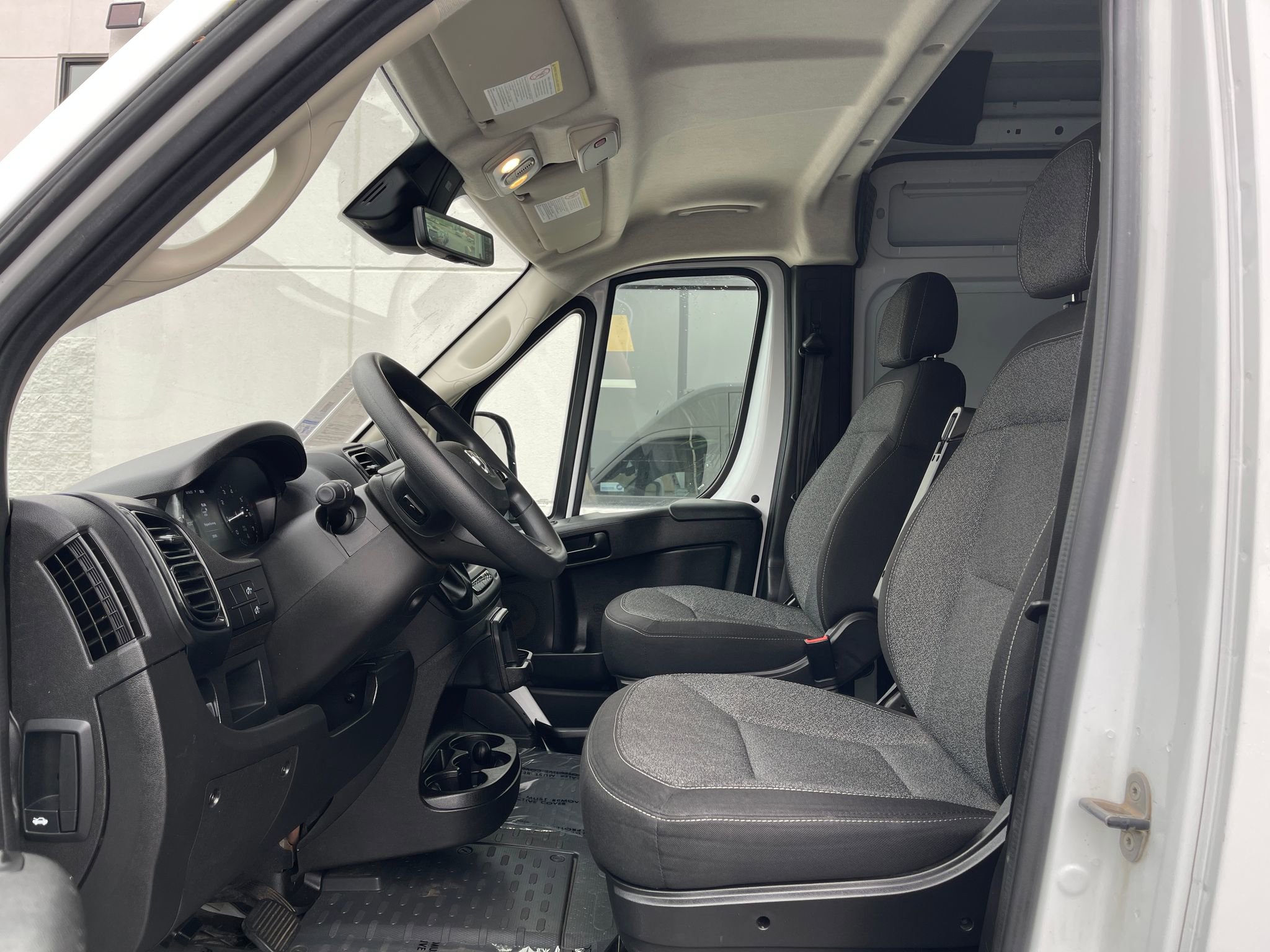 Used 2023 RAM ProMaster 3500 FWD image 10