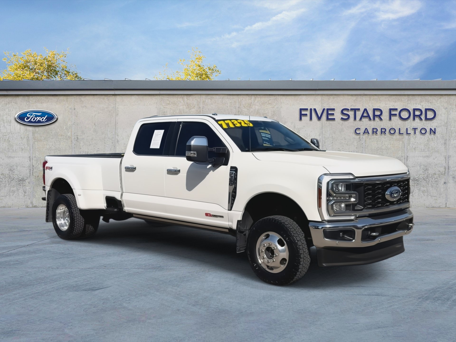 Used 2024 Ford F350 Lariat w/ Lariat Ultimate Package AWD/4WD image 2