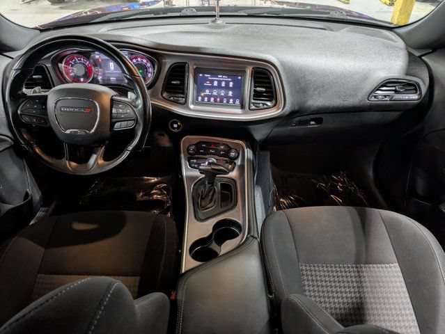Used 2022 Dodge Challenger R/T RWD image 16