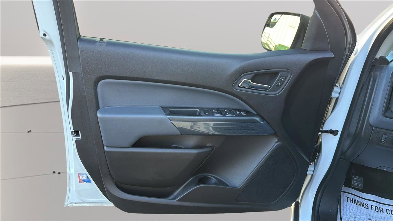 Used 2017 Chevrolet Colorado Z71 image 16