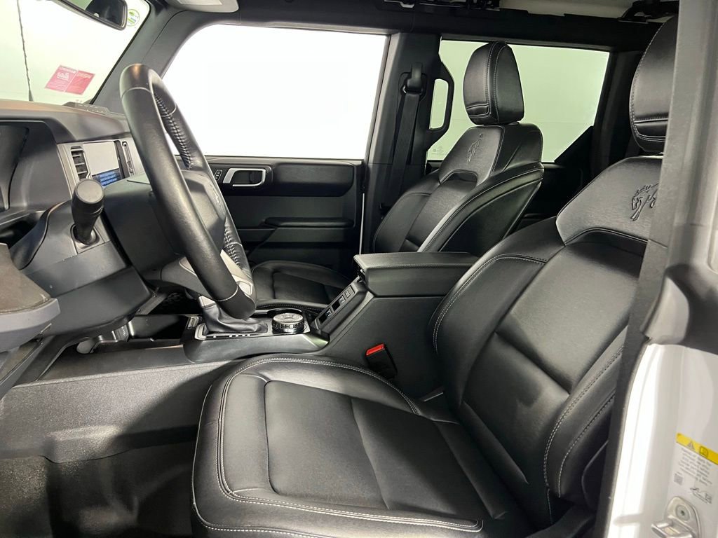 Used 2025 Ford Bronco Badlands image 23