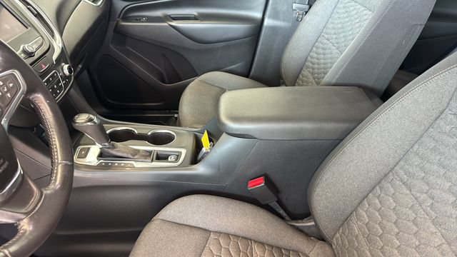 Used 2020 Chevrolet Equinox LT FWD image 20