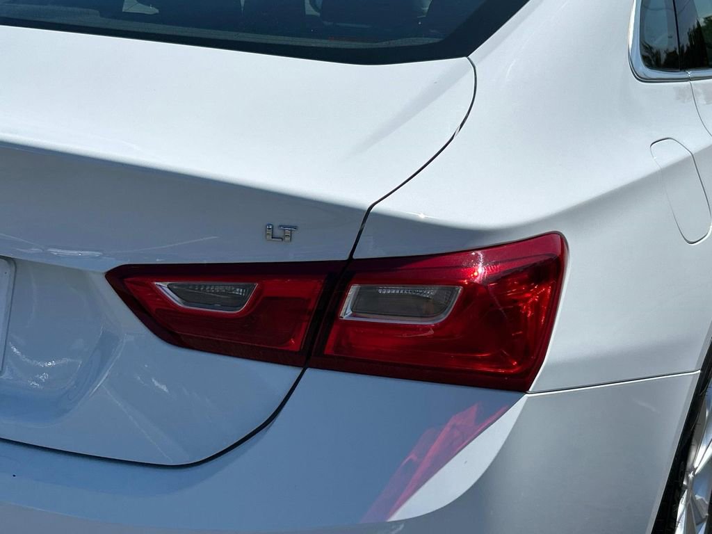Used 2023 Chevrolet Malibu LT image 12