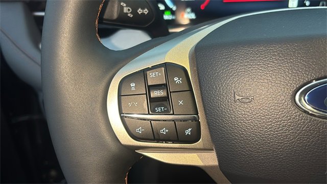 New 2025 Ford Explorer Active w/ Active Comfort Package image 14