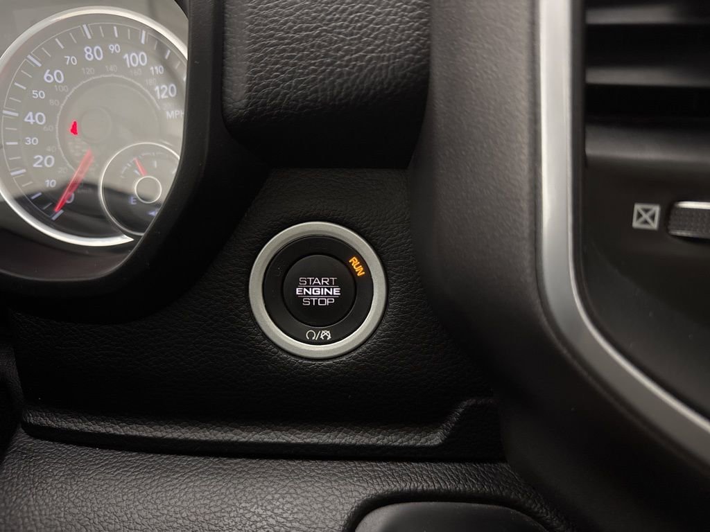 Used 2021 RAM 1500 Big Horn image 34