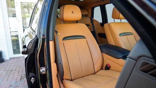 Used 2019 Rolls-Royce Cullinan image 82