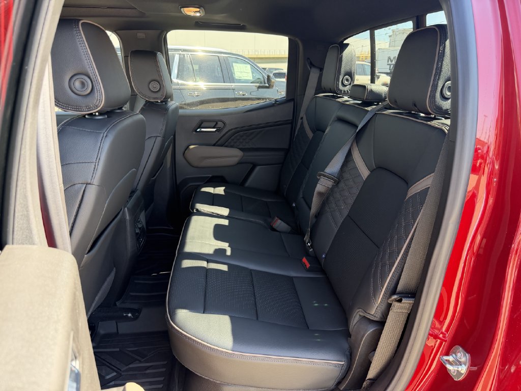 New 2026 GMC Canyon Denali AWD/4WD image 24