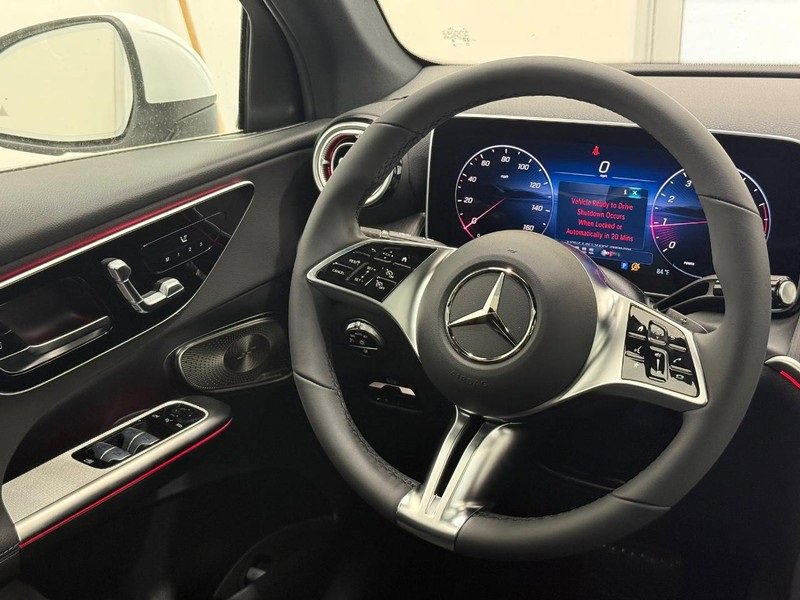 New 2025 Mercedes-Benz GLC 300 4MATIC image 8