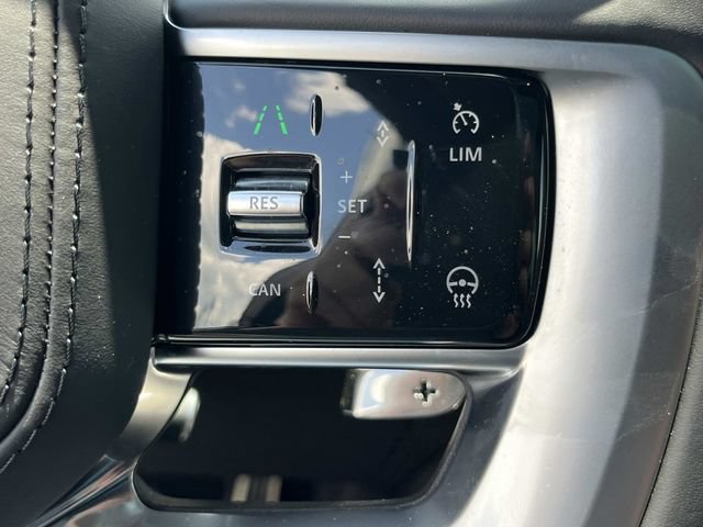 Used 2024 Land Rover Range Rover SE AWD/4WD image 38