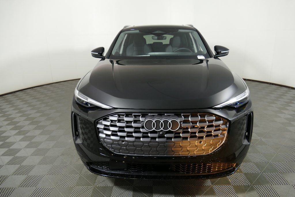 Used 2025 Audi Q5 Premium Plus w/ Premium Plus image 8